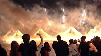 慶祝畢業(yè) 俄&ldquo;紅帆節(jié)&rdquo;徹夜狂歡