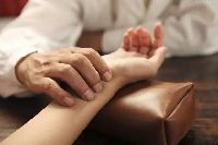 【健康解碼】中醫(yī)藥如何治療股骨頭壞死？