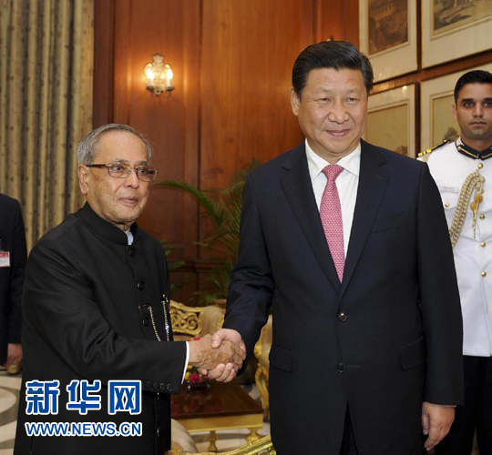 9月18日，國(guó)家主席習(xí)近平在新德里會(huì)見印度總統(tǒng)慕克吉。 新華社記者張鐸 攝 