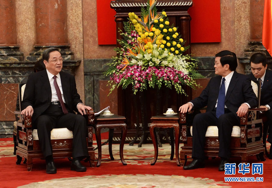 12月25日至27日，中共中央政治局常委、全國政協(xié)主席俞正聲對越南進行正式訪問。這是12月26日，俞正聲在河內(nèi)會見越南國家主席張晉創(chuàng)。 新華社記者劉建生攝