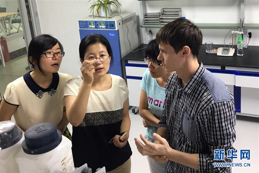 （新華全媒頭條&middot;上合青島峰會&middot;圖文互動）（8）遠(yuǎn)航，揚(yáng)起&ldquo;上海精神&rdquo;的時(shí)代風(fēng)帆&mdash;&mdash;寫在上海合作組織成員國元首理事會第十八次會議即將召開之際