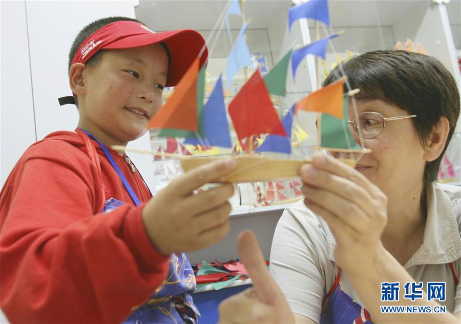 （新華全媒頭條&middot;圖文互動(dòng)）（6）在愛的海洋里成長&mdash;&mdash;記&ldquo;海洋&rdquo;全俄兒童中心接收汶川地震災(zāi)區(qū)兒童療養(yǎng)十周年