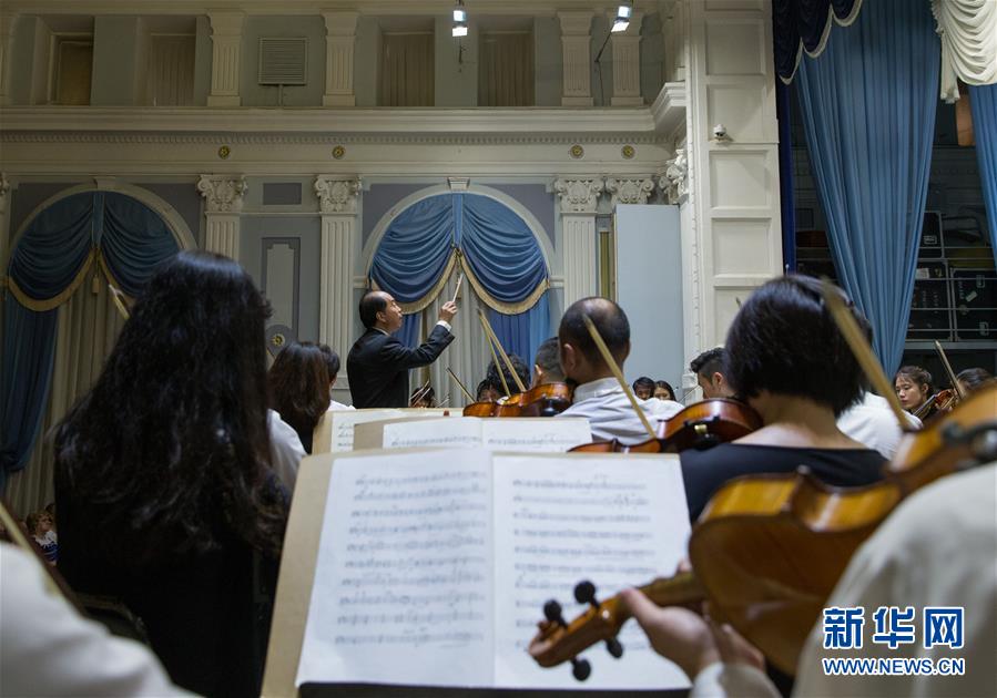 （新華全媒頭條&middot;出訪&middot;側(cè)記&middot;圖文互動(dòng)）（3）你好老朋友！開啟新時(shí)代！&mdash;&mdash;習(xí)近平主席和普京總統(tǒng)引領(lǐng)中俄全面戰(zhàn)略協(xié)作伙伴關(guān)系邁入新時(shí)代