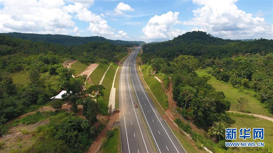 （國(guó)際&middot;圖文互動(dòng)）（2）中企承建斯里蘭卡南部高速公路延長(zhǎng)線全線通車