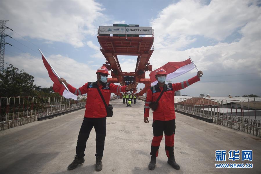 （國(guó)際&middot;圖文互動(dòng)）（7）雅萬(wàn)高鐵全線開始持續(xù)架梁