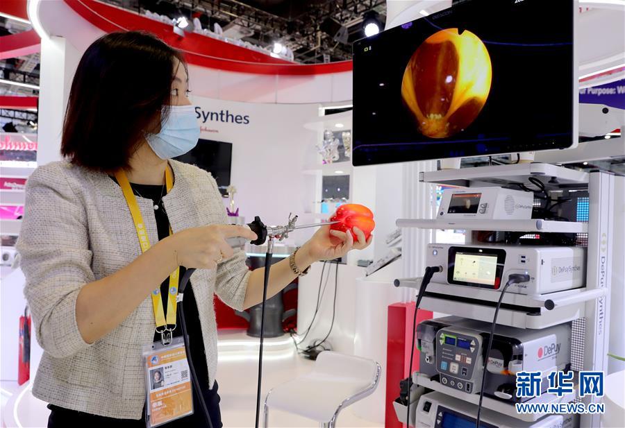 （第三屆進博會&middot;圖文互動）（5）新疫苗、新療法，進博會最&ldquo;火爆&rdquo;展區(qū)見聞