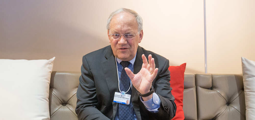 瑞士希望搭乘中國發(fā)展的&ldquo;快車&rdquo;&mdash;&mdash;訪瑞士聯(lián)邦委員兼經(jīng)濟(jì)、教研部長施奈德－阿曼