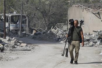 假如真有化武，我們?cè)趺纯赡苓€站在這里？&mdash;&mdash;來(lái)自敘利亞人的追問