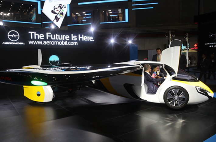 進博會|會飛的汽車還是會跑的飛機？