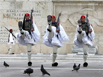 總統(tǒng)衛(wèi)隊(duì)&mdash;&mdash;雅典市中心的獨(dú)特風(fēng)景